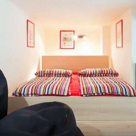 Bpm-Modern Szondi Studio Boedapest Buitenkant foto